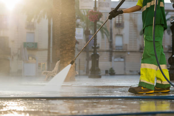 Best Commercial Pressure Washing  in Bells, TX